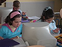 20060207164429-alumnotic.jpg